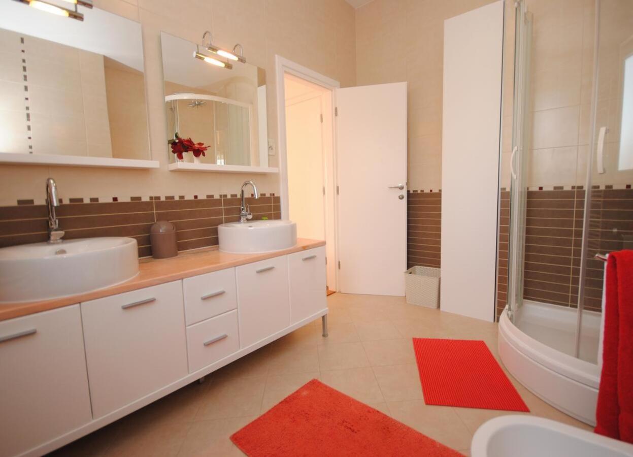 Seaview Luxury Apartment "Lucy" With Terrace & Vintage Summer Kitchen Trogir Ngoại thất bức ảnh