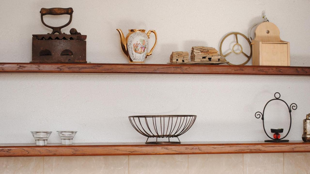 Seaview Luxury Apartment "Lucy" With Terrace & Vintage Summer Kitchen Trogir Ngoại thất bức ảnh